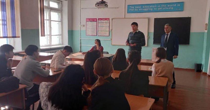 "Халықаралық Туризм және қонақжайлылық университеті "КЕАҚ және ЖШС "Кенжеғали Сағадиев атындағы Халықаралық Бизнес Университетінен" өкілдер келіп 11- сынып оқушыларына ақпарат берді.